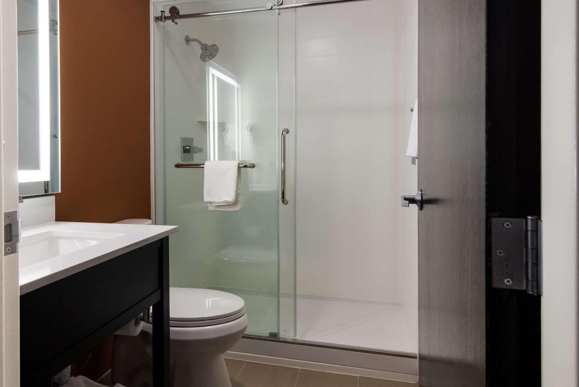 Sleep Inn Kearsarge Bagian luar foto